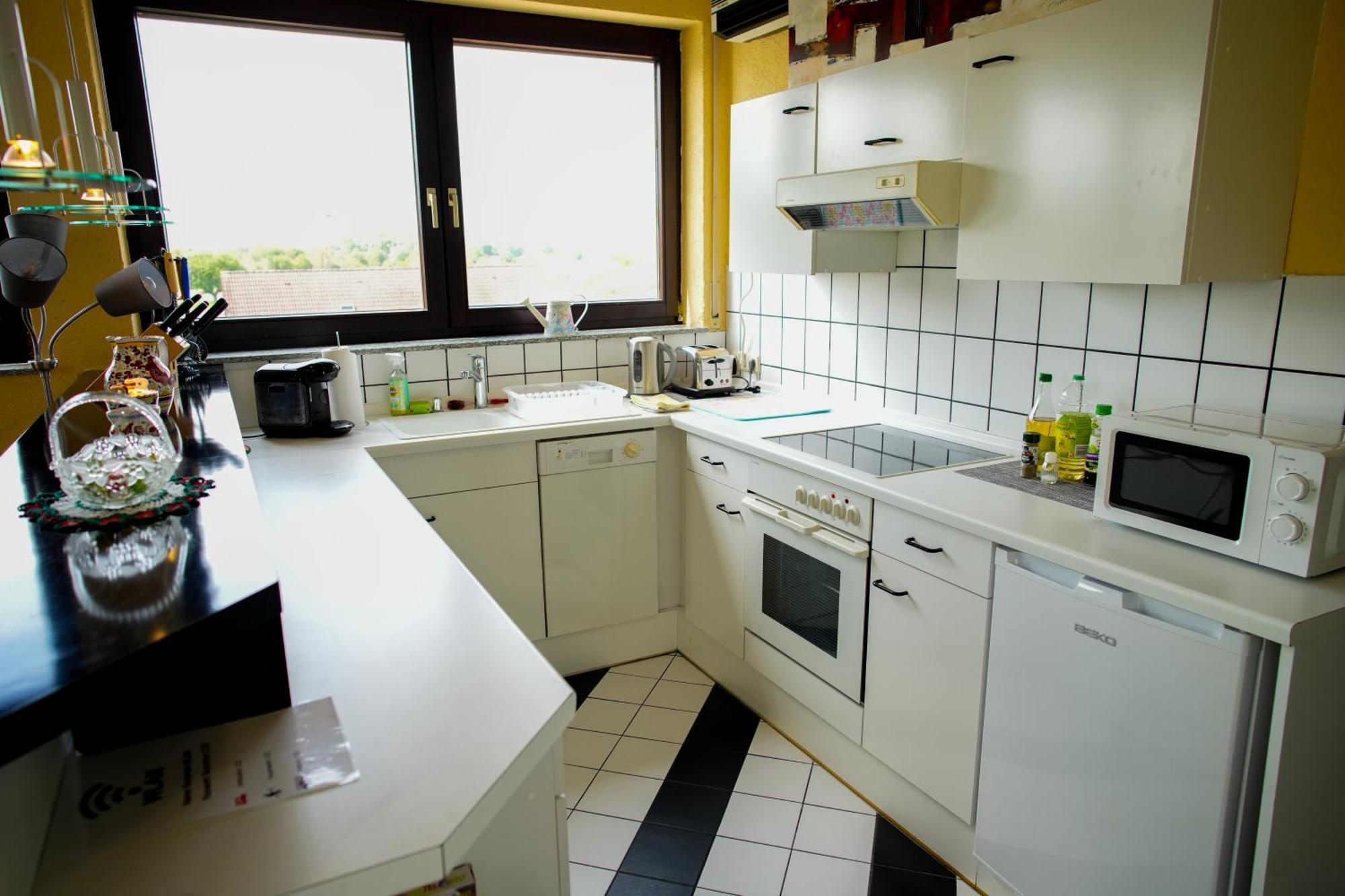 Schoenes Studio In Der Rheinebene, Zentral Gelegen Rheinstetten Exteriör bild
